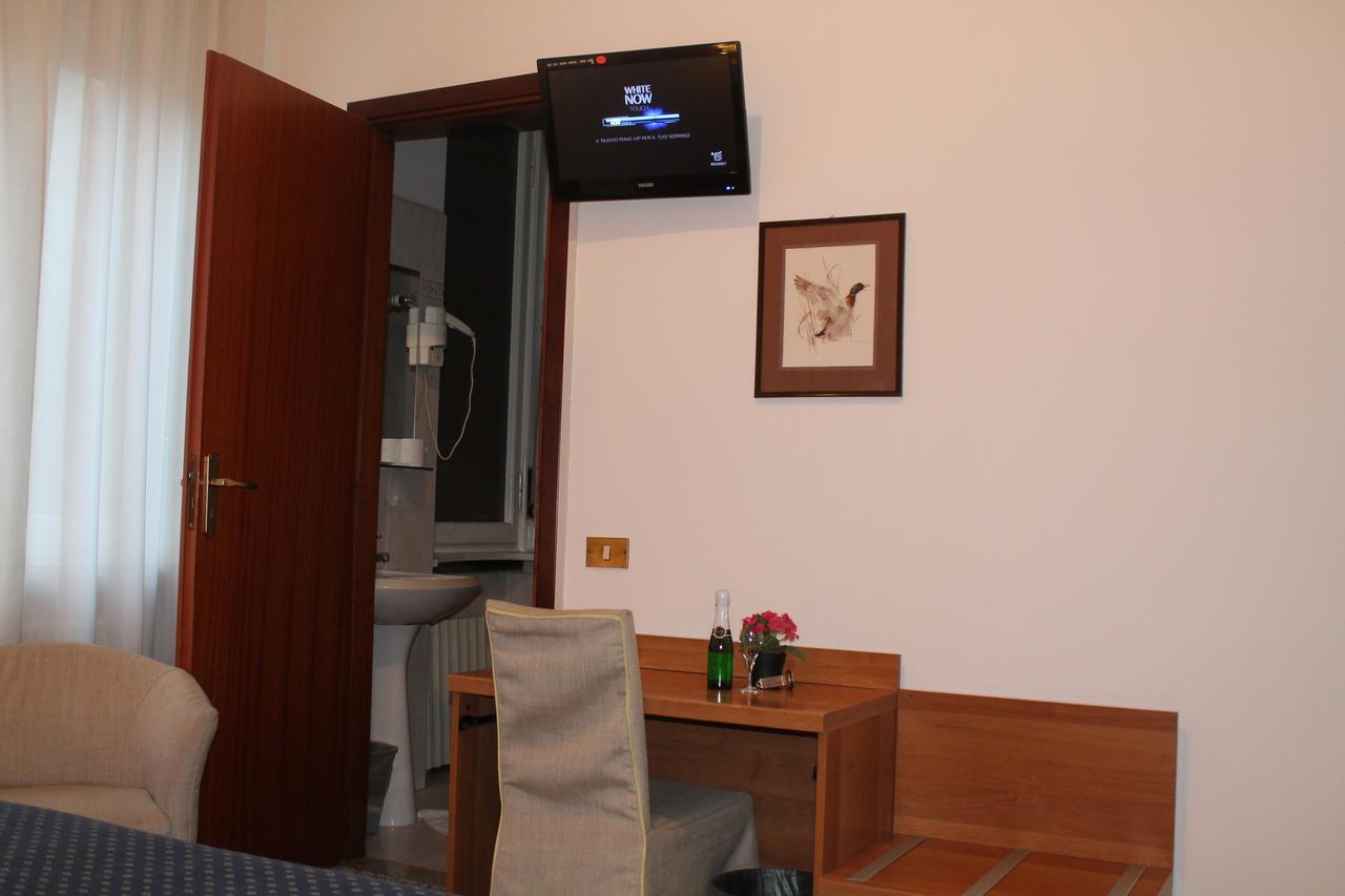 Hotel La Pace Milano Dış mekan fotoğraf