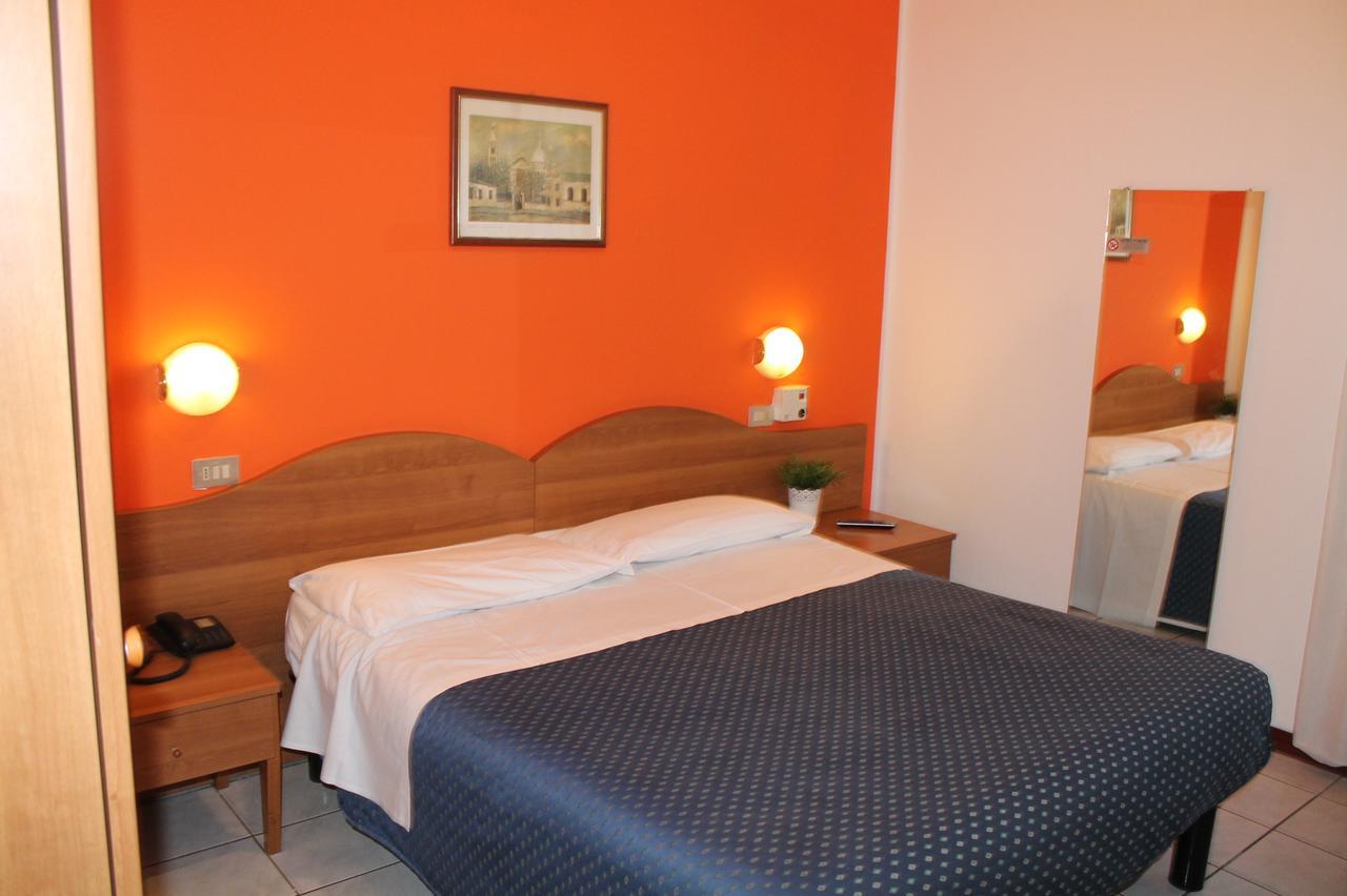 Hotel La Pace Milano Dış mekan fotoğraf