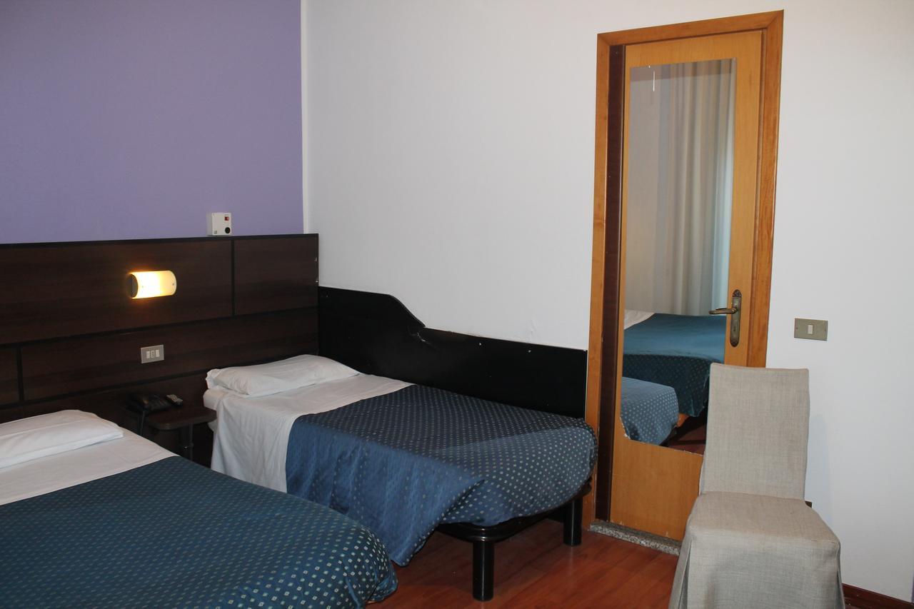 Hotel La Pace Milano Dış mekan fotoğraf
