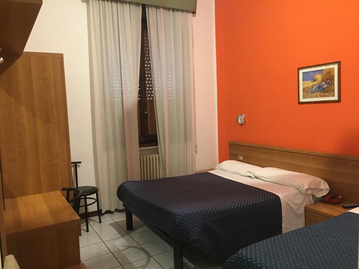 Hotel La Pace Milano Dış mekan fotoğraf