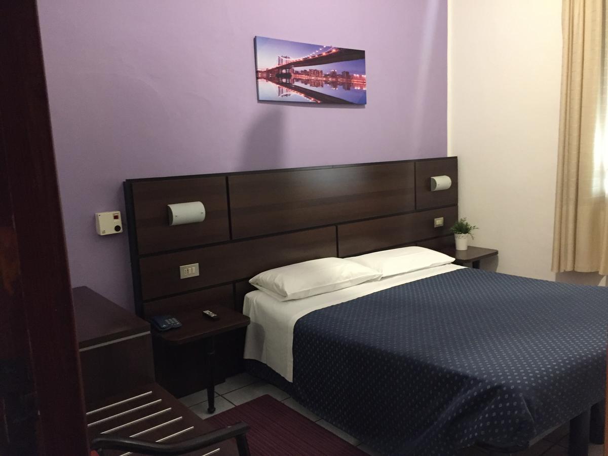 Hotel La Pace Milano Dış mekan fotoğraf
